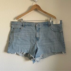 NWT Abercrombie & Fitch 90’s Cut Off High Waisted Relaxed Fit Denim Jean Shorts